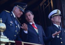 Gobierno de Trump retira cargos contra el general Cienfuegos