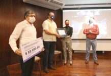 Galardonan a Manuel Carrera como Premio Nacional de Cuento