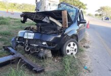 Brutal accidente en periférico; policías acaban prensados