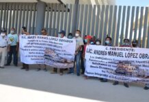 Ferrocarrileros jubilados exigen que se les mejore su pensión