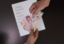 Vinculado a proceso padre incumplido, no paga desde hace año y medio