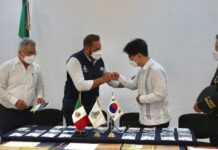 Embajada de Corea dona 10,000 cubrebocas para trabajadores municipales