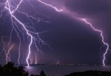 Tormenta arruina fiesta de boda: rayos matan a 17 personas y hieren al novio