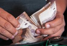 La economía se estanga, pero el golpe lo resienten las familias La economía se estanga, pero el golpe lo resienten las familias
