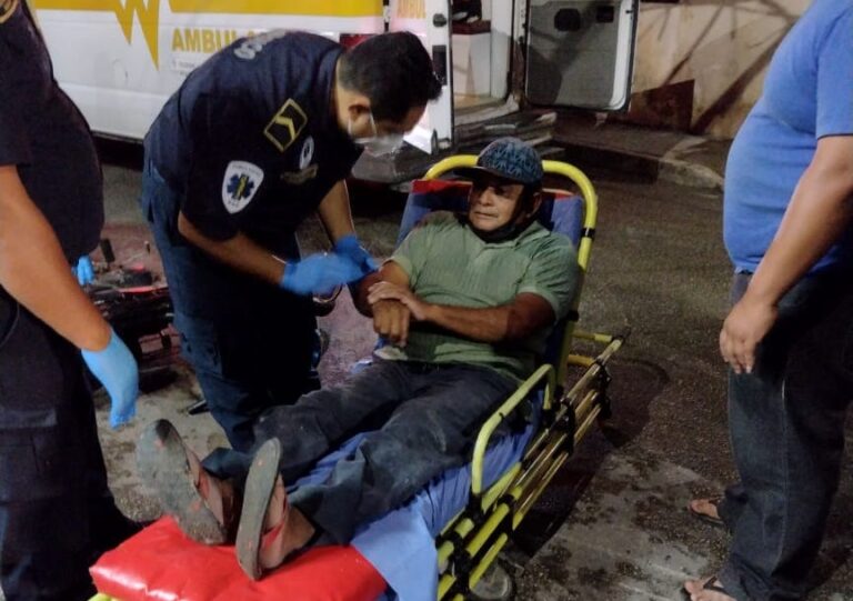 Atropellan y mandan a volar a matrimonio en el centro de Tizimín