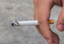 Nueva Zelanda buscará que sus habitantes nunca prueben un cigarro