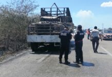 De la nada, se le incendia un camión de 20 toneladas