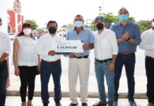 Entregan apoyos a ganaderos de Baca