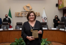 En sorteo por tómbola, Guadalupe Taddei llega a la presidencia del INE