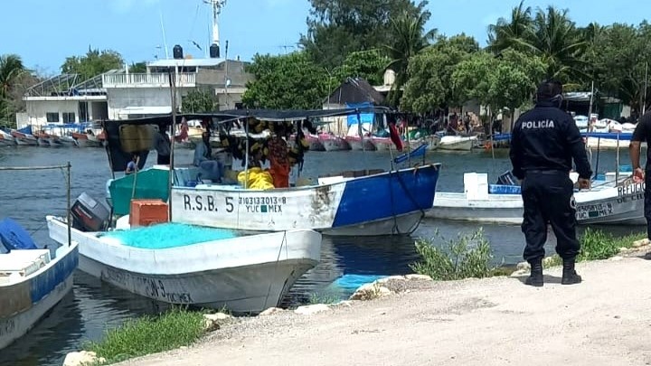 Seis pescadores sorprendidos intentando robar jaulas en Celestún