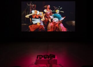 Naomi Rincón estrena 'Eclipse' en La Casa Encendida de Madrid