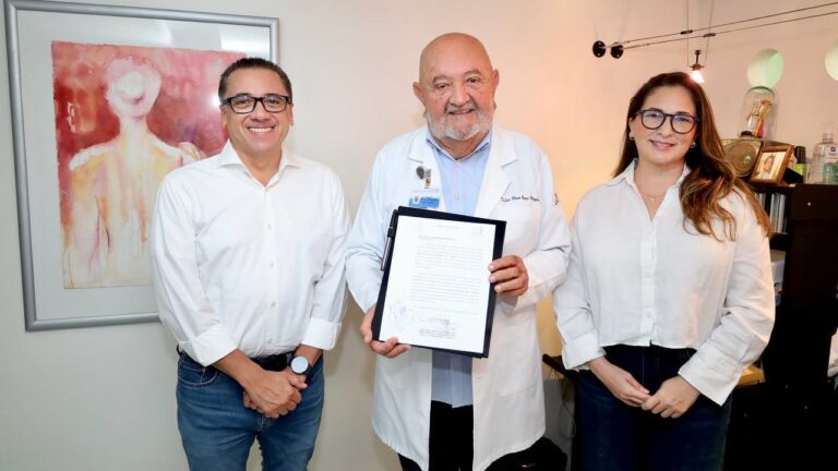 Avanzan preparativos para el reconocimiento 'Médico del Año'