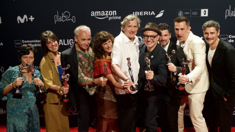 "La sociedad de la nieve" triunfa en los Premios Platino