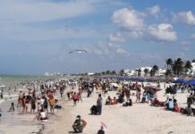Playas de Yucatán abarrotadas en Semana Santa