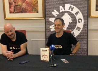 Vuelve a Gijón el Detective Touré con “Mañas de lagarto”