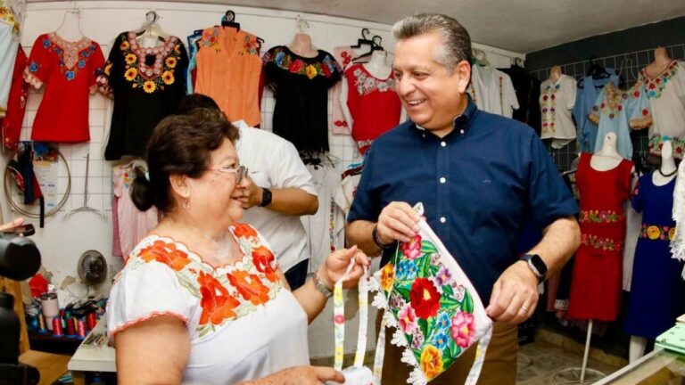 Apoyos económicos impulsan a emprendedores en Mérida