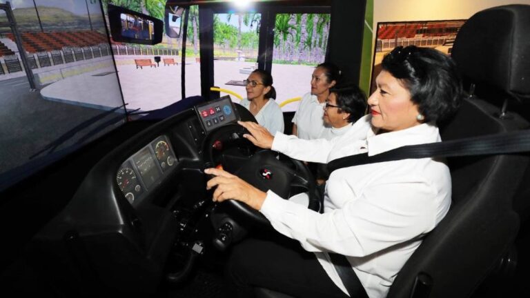 Yucatán formará primera generación de mujeres operadoras “Va y Ven”