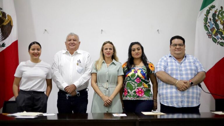 Instalan Comisión para otorgar reconocimiento "Médico del Año"