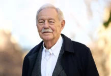Eduardo Mendoza