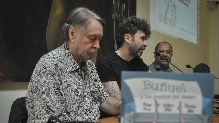 Presentan cómic "Buñuel y los sueños del deseo"