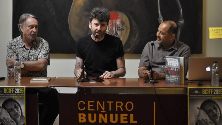Presentan cómic "Buñuel y los sueños del deseo"