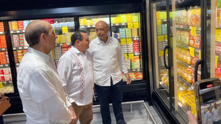 Súper Akí inaugura su sucursal 53 en Cocoyoles, Mérida