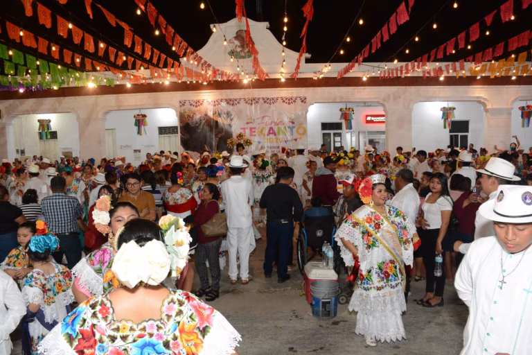Vaquería marca el inicio de la fiesta tradicional de Tekantó