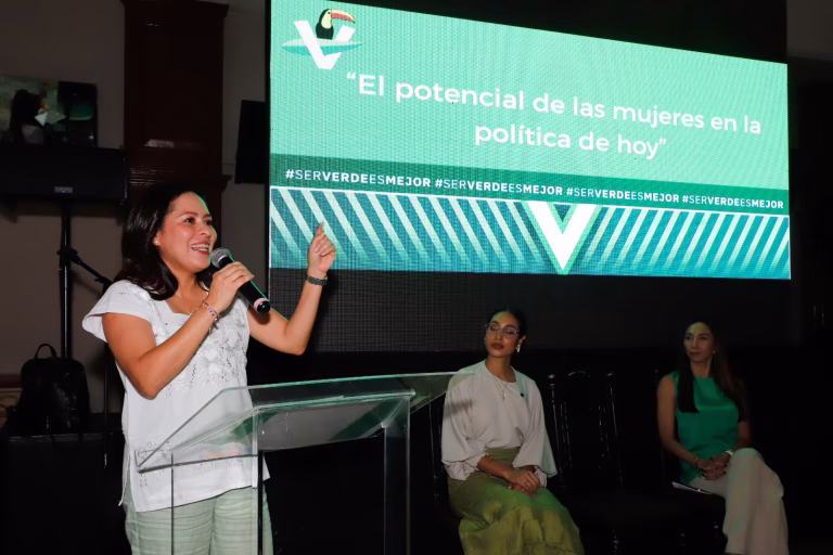 Daniela Pompeyo asume dirigencia del PVEM en Yucatán Daniela Pompeyo asume dirigencia del PVEM en Yucatán