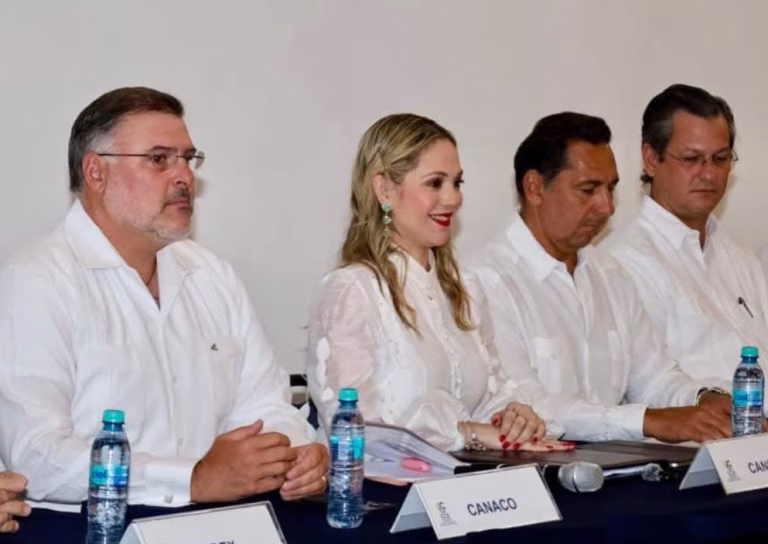 Empresariado pide disciplina en el gasto de gobierno Empresariado pide disciplina en el gasto de gobierno
