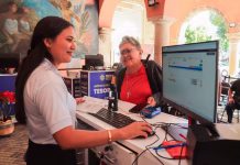 Ciudadanos cumplen pago del predial desde temprano