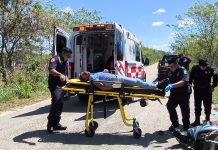 Motociclista derrapa en vía Tizimín-Chenkekén y queda grave