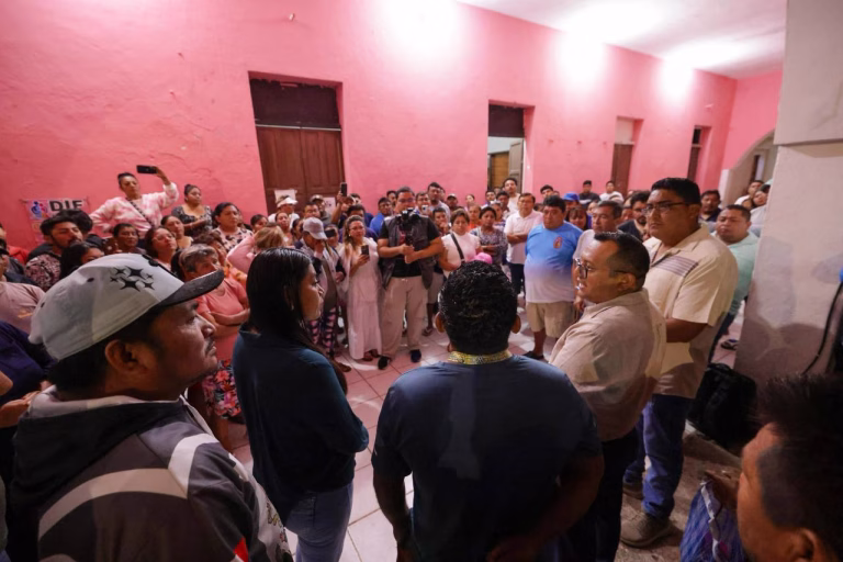 Acuerdo permite liberar acceso a Celestún 