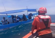 Marina rescata a siete personas en operativos frente a Progreso