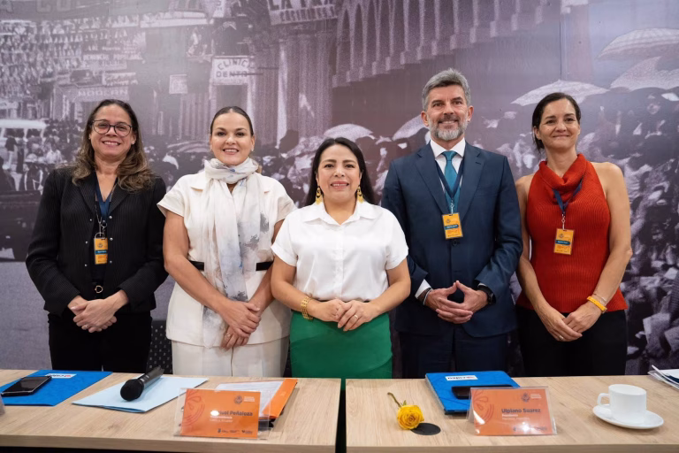 Cecilia Patrón asume vicepresidencia del CIDEU en Cuenca
