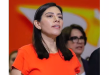 Movimiento Ciudadano cuestiona jornadas laborales excesivas en el sector salud Movimiento Ciudadano cuestiona jornadas laborales excesivas en el sector salud