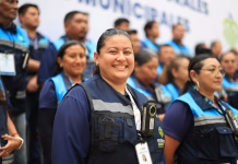 Equipan a inspectores meridanos con 57 cámaras corporales cámaras corporales Mérida